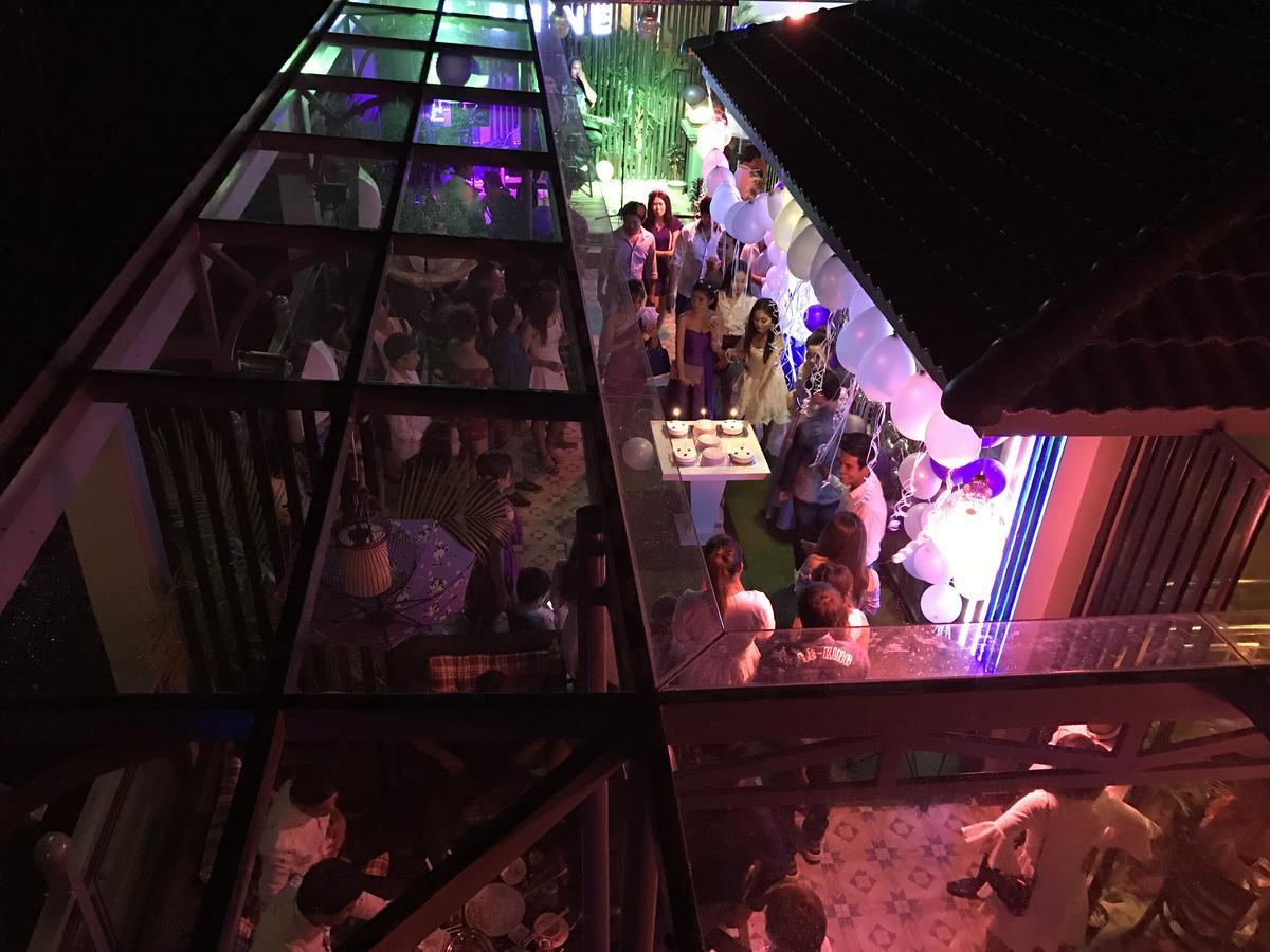 Jasmine Hotel& Sky Bar Battambang Exterior foto