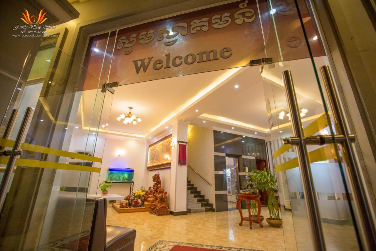 Jasmine Hotel& Sky Bar Battambang Exterior foto